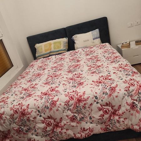 Modern Apartment In 티라나 외부 사진